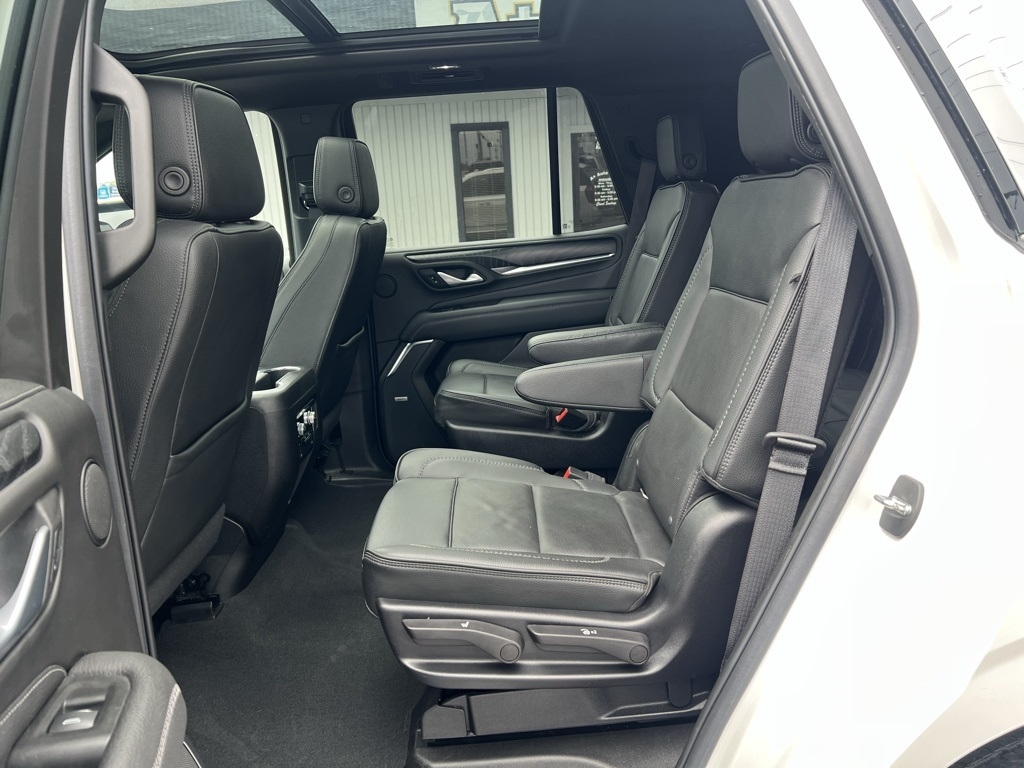 GMC Yukon Denali 4WD 2022