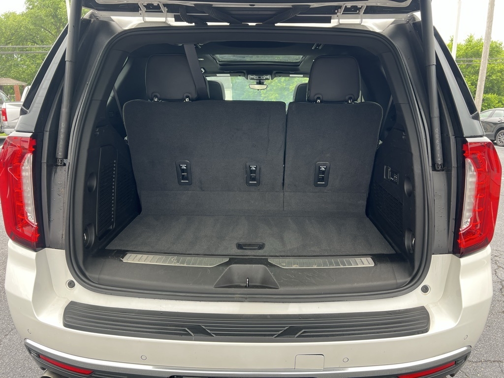 GMC Yukon Denali 4WD 2022