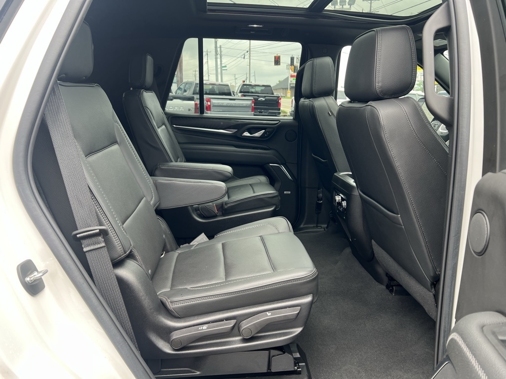 GMC Yukon Denali 4WD 2022