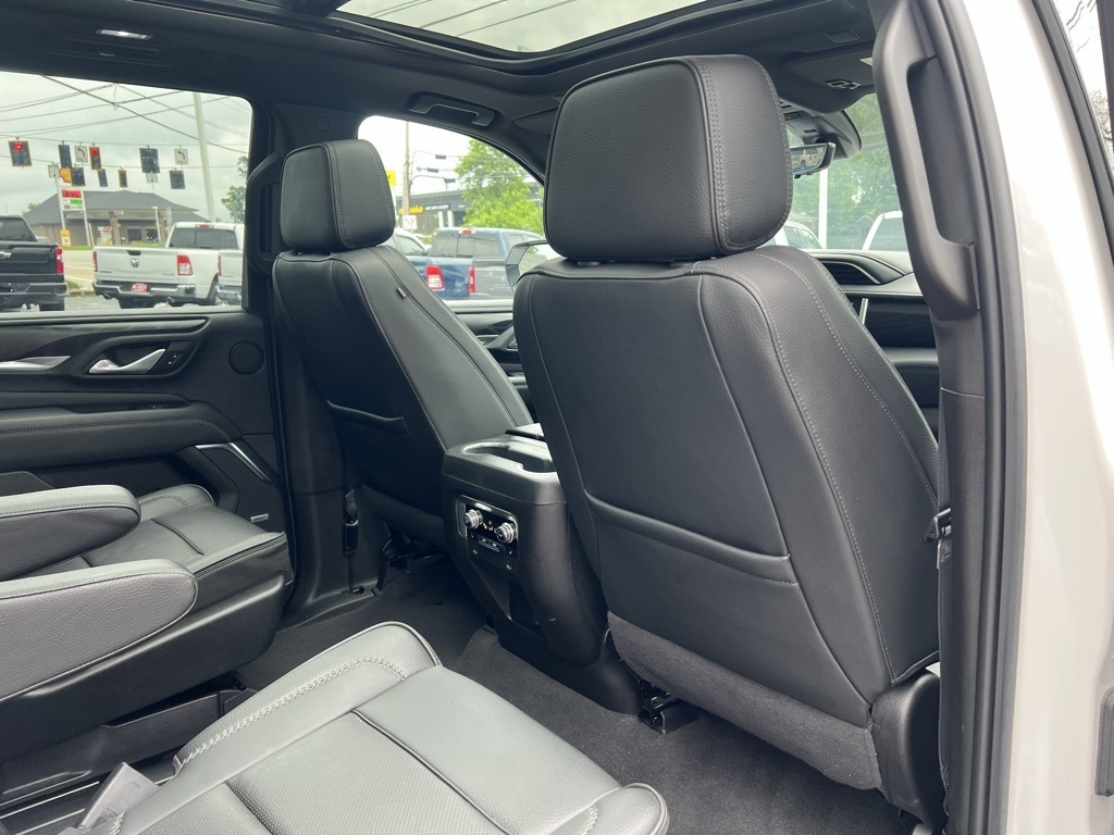 GMC Yukon Denali 4WD 2022