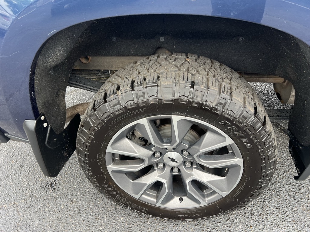 Chevrolet Silverado 1500 RST Crew Cab 4WD 2020