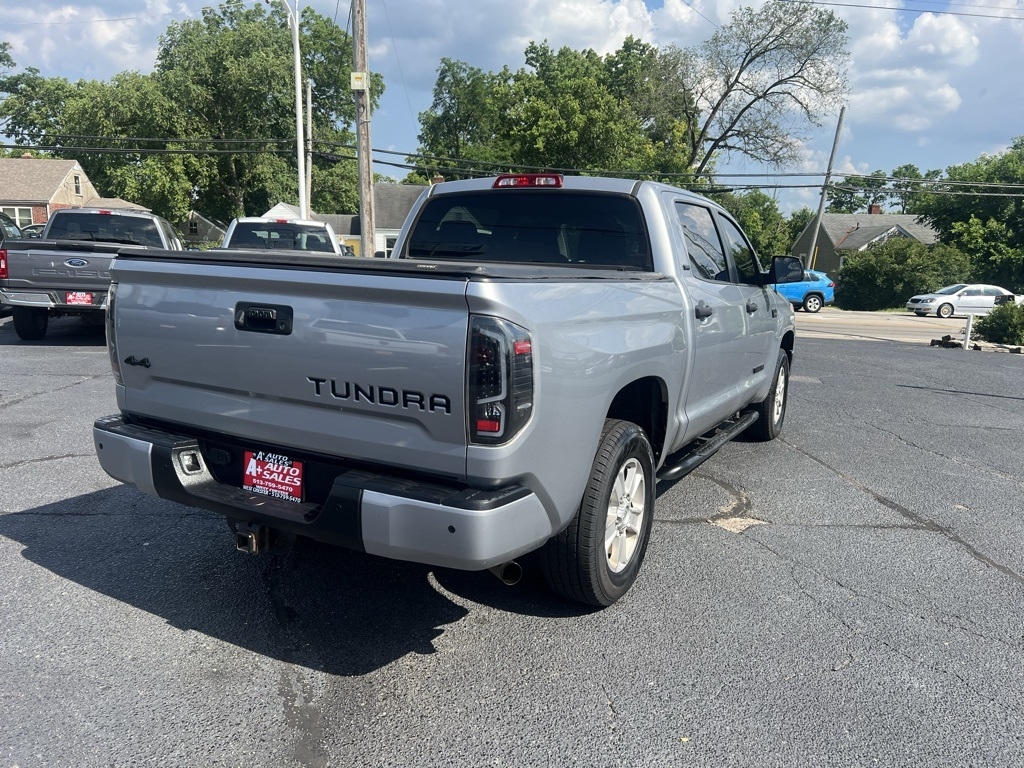 Toyota Tundra SR5 5.7L V8 FFV CrewMax 4WD 2018