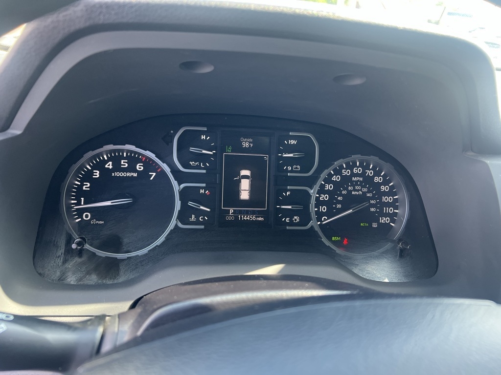 Toyota Tundra SR5 5.7L V8 FFV CrewMax 4WD 2018