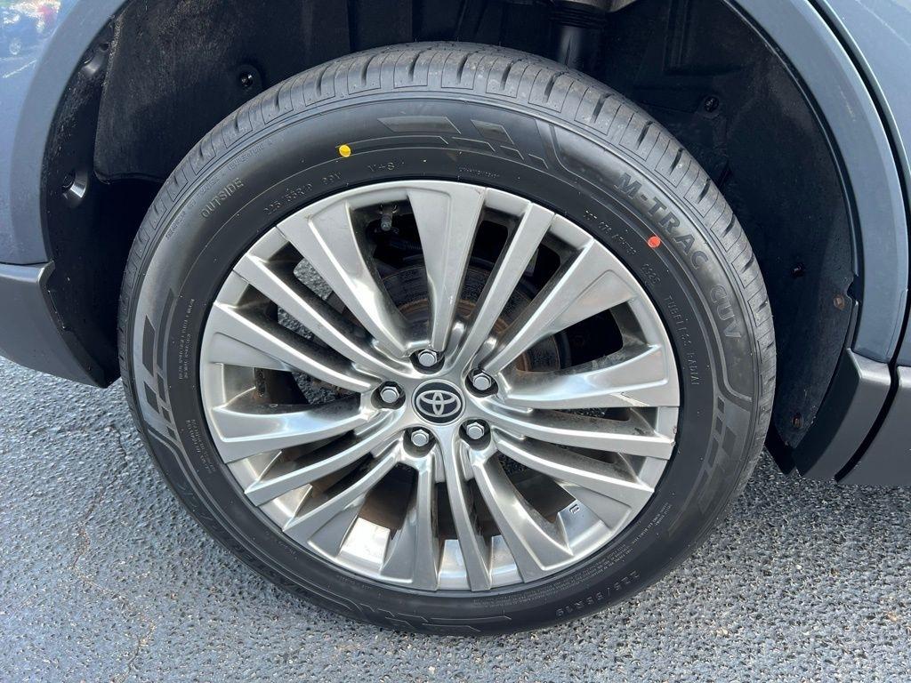 Toyota Venza Limited 2021