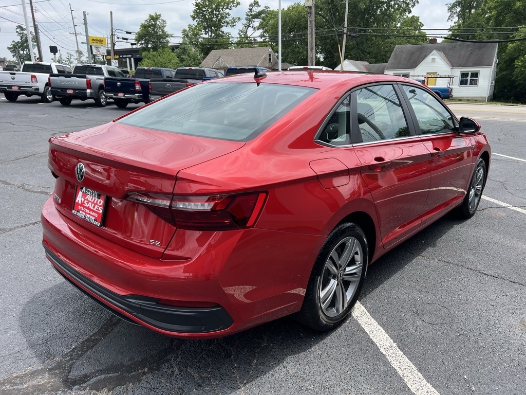 Volkswagen Jetta SE 2024