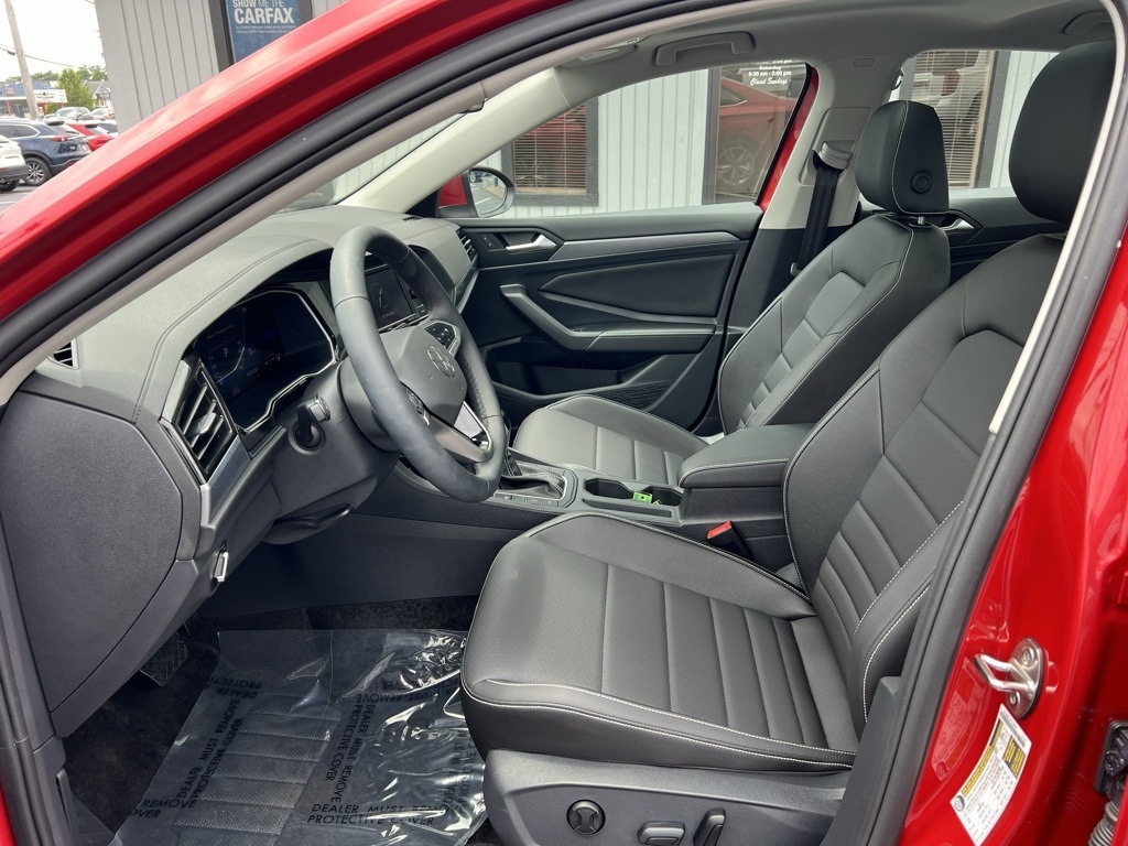 Volkswagen Jetta SE 2024