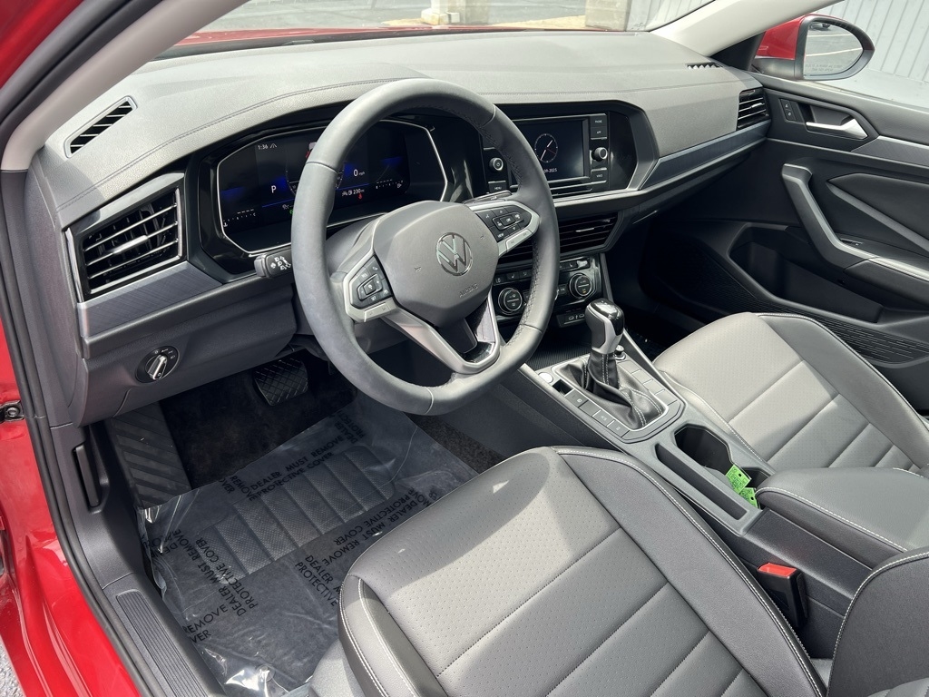 Volkswagen Jetta SE 2024