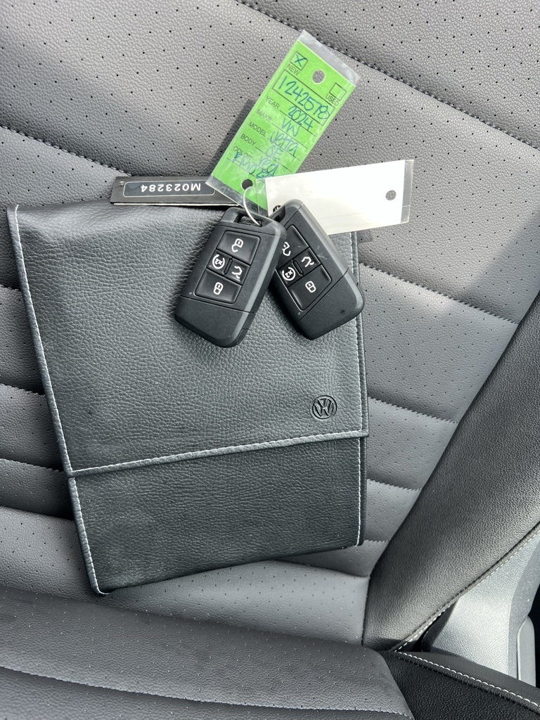 Volkswagen Jetta SE 2024