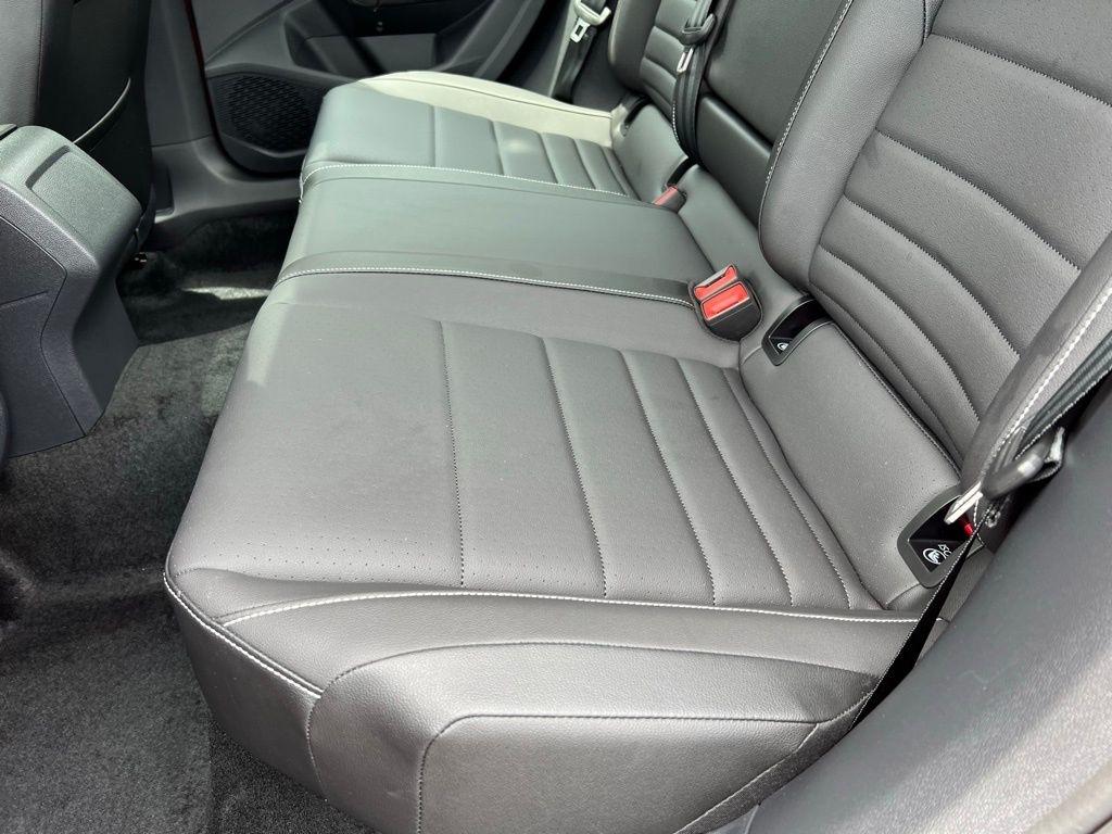 Volkswagen Jetta SE 2024