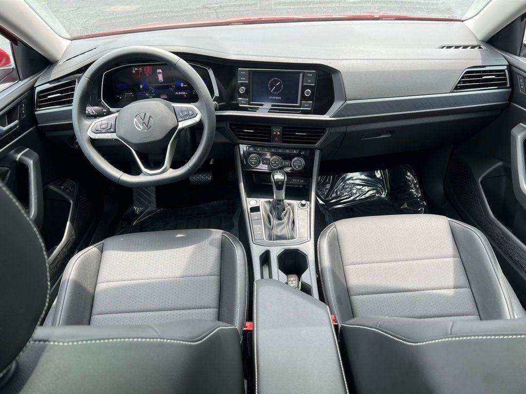 Volkswagen Jetta SE 2024