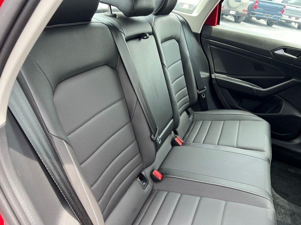 Volkswagen Jetta SE 2024