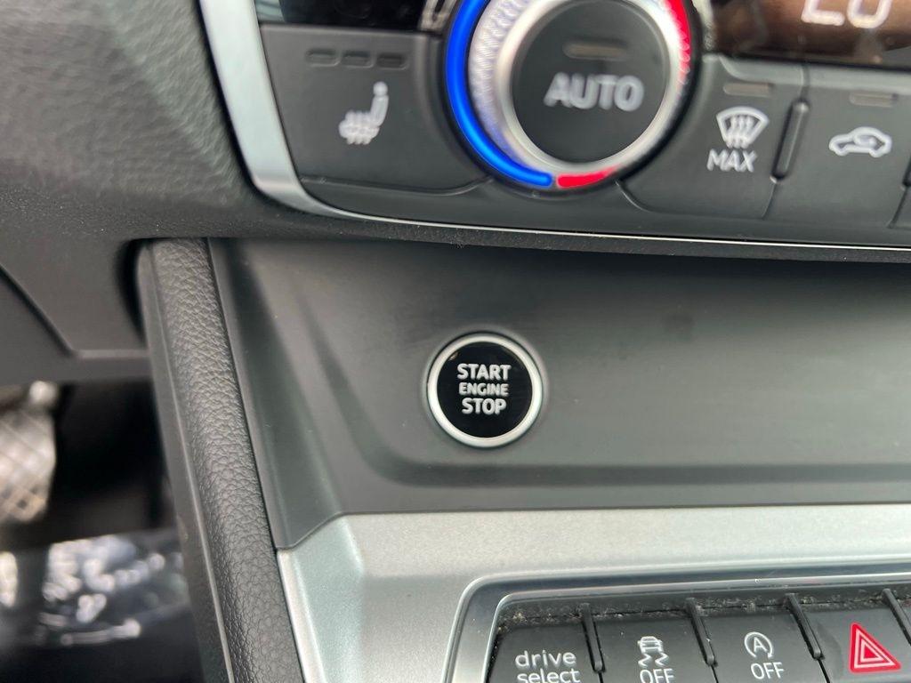 Audi Q3 S line Premium quattro 2023