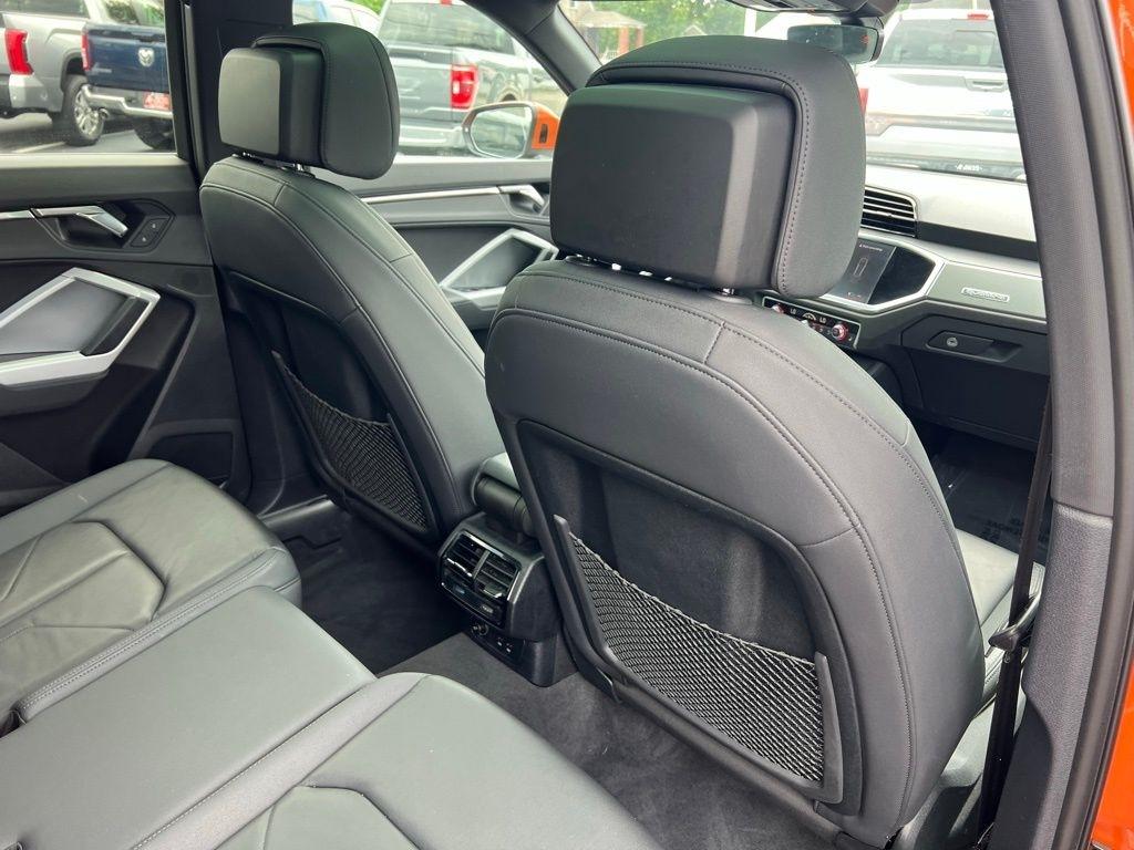 Audi Q3 S line Premium quattro 2023