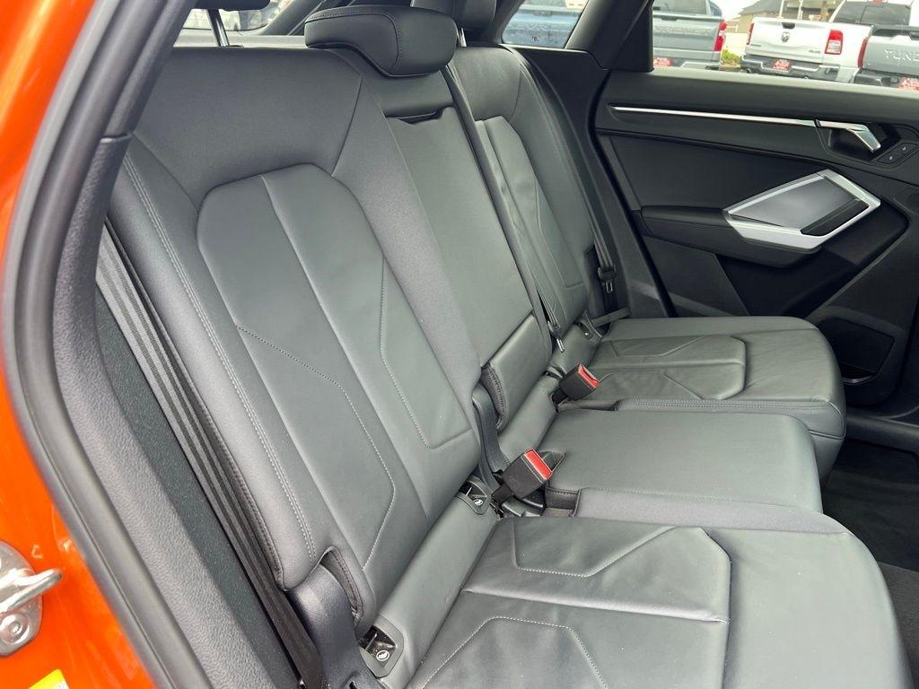 Audi Q3 S line Premium quattro 2023