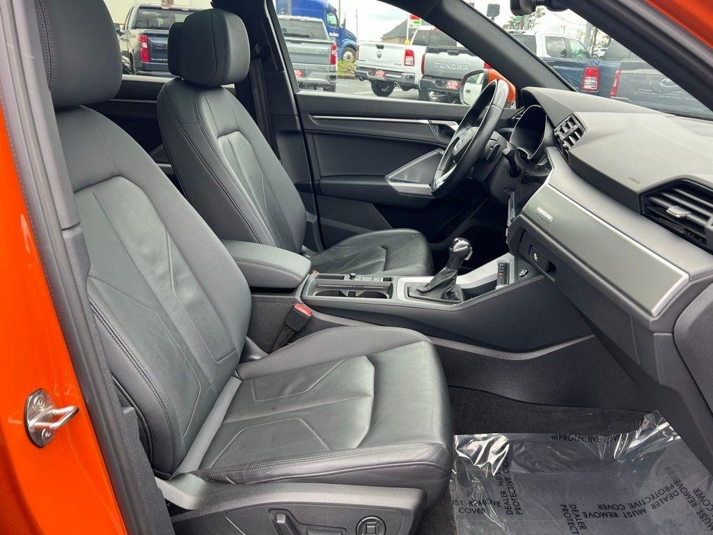 Audi Q3 S line Premium quattro 2023