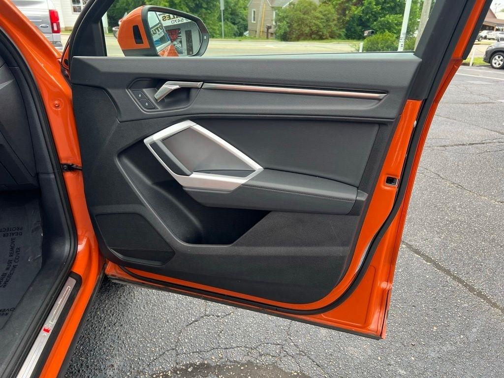 Audi Q3 S line Premium quattro 2023