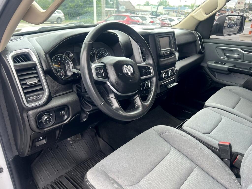 RAM 1500 Big Horn Crew Cab SWB 4WD 2020 RAM 1500 Big Horn Crew Cab SWB 4WD 2020