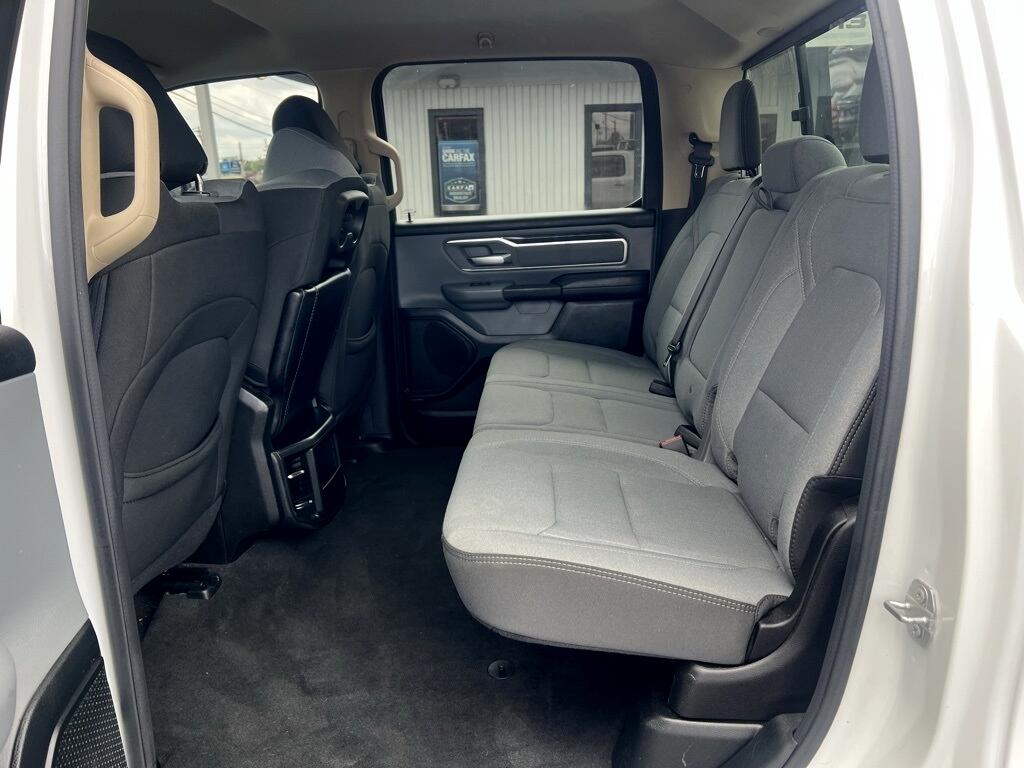 RAM 1500 Big Horn Crew Cab SWB 4WD 2020 RAM 1500 Big Horn Crew Cab SWB 4WD 2020