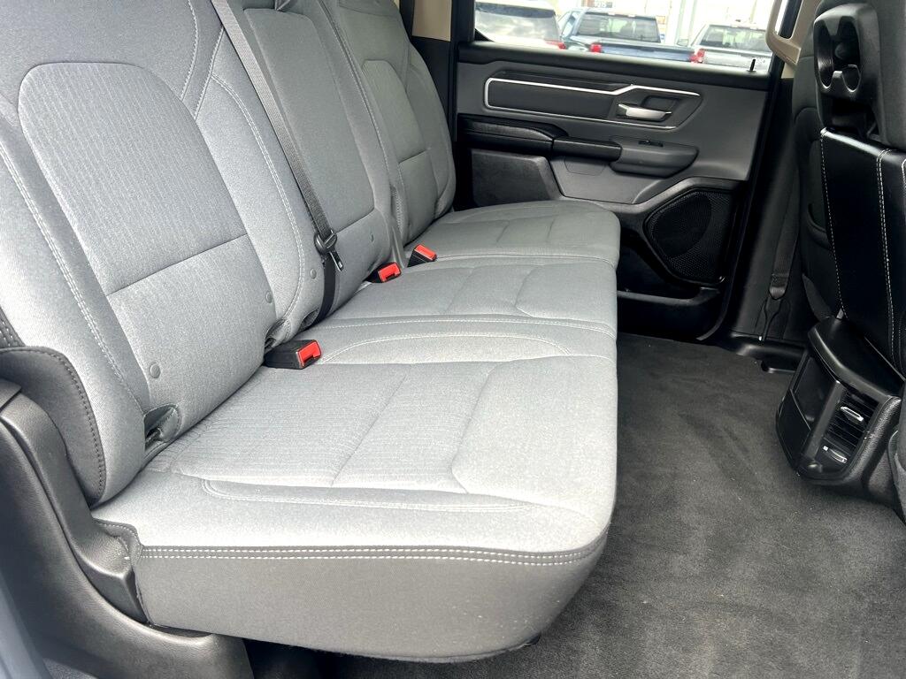 RAM 1500 Big Horn Crew Cab SWB 4WD 2020 RAM 1500 Big Horn Crew Cab SWB 4WD 2020