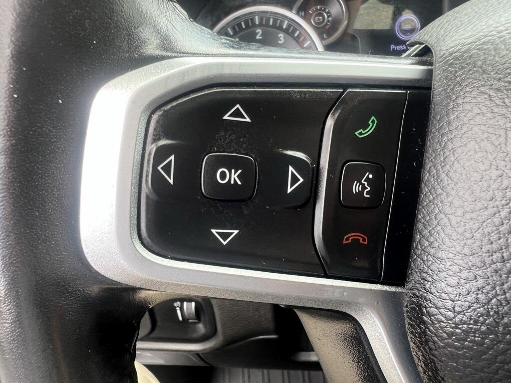 RAM 1500 Big Horn Crew Cab SWB 4WD 2020 RAM 1500 Big Horn Crew Cab SWB 4WD 2020