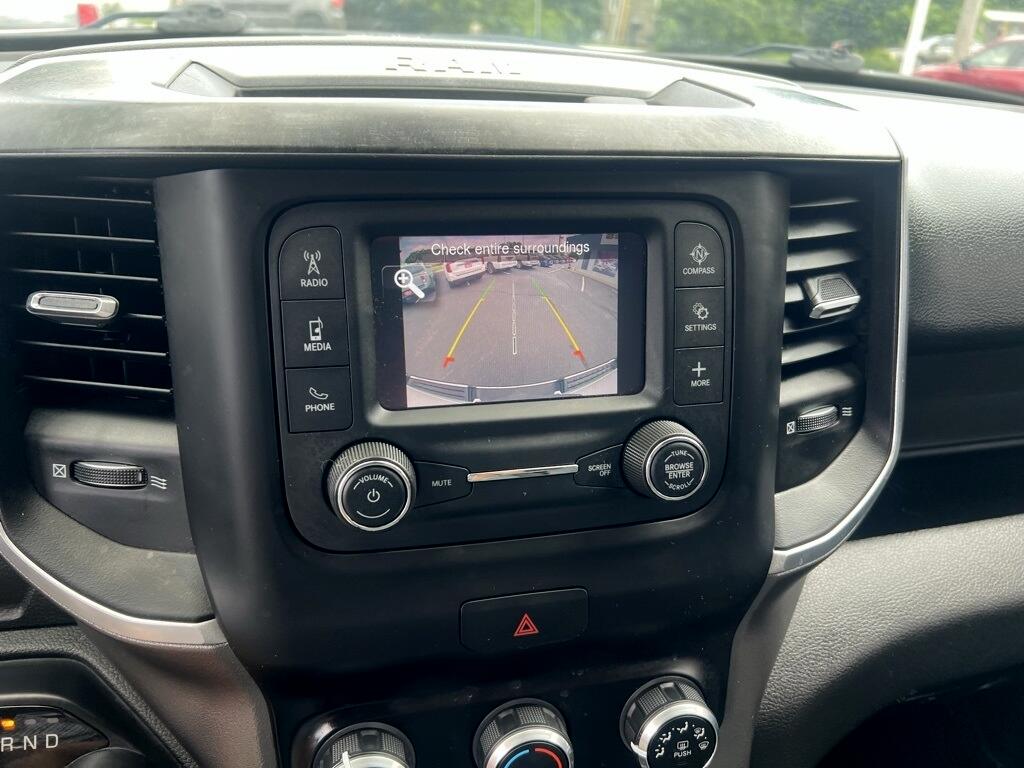 RAM 1500 Big Horn Crew Cab SWB 4WD 2020 RAM 1500 Big Horn Crew Cab SWB 4WD 2020