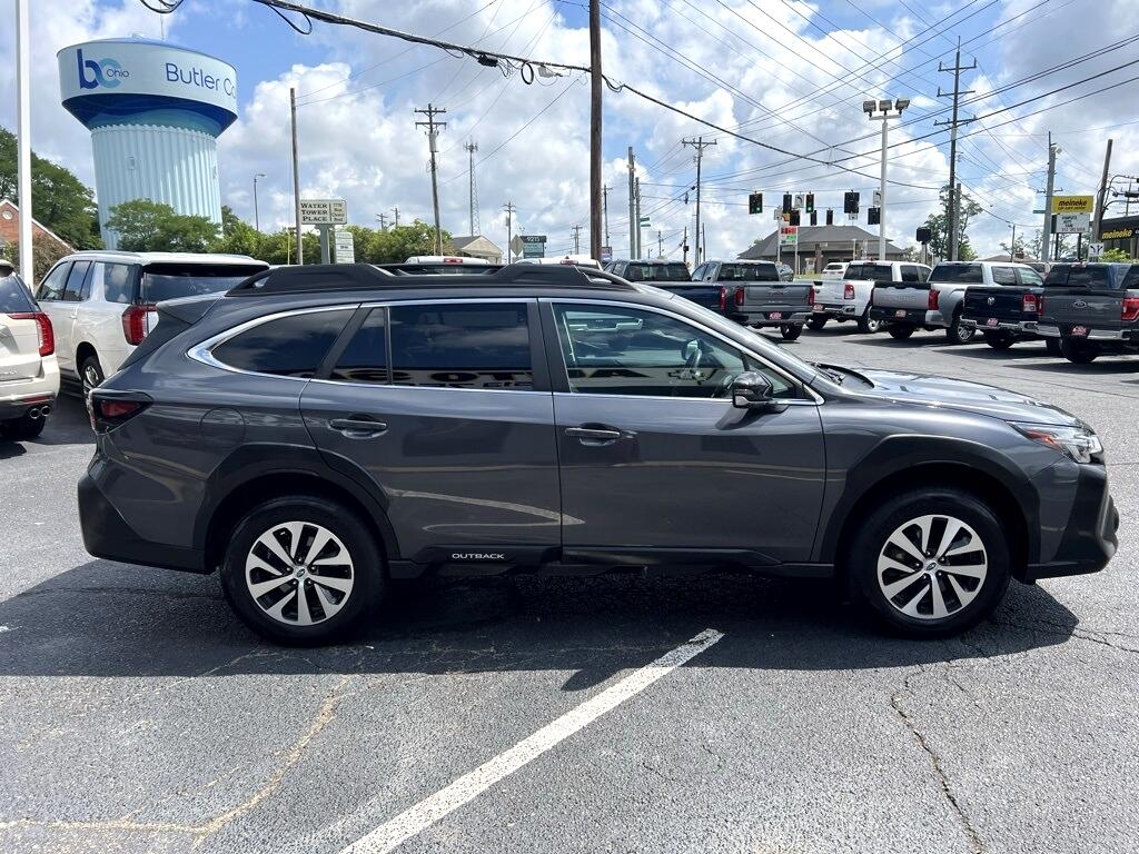 2023 Subaru Outback Premium photo 3
