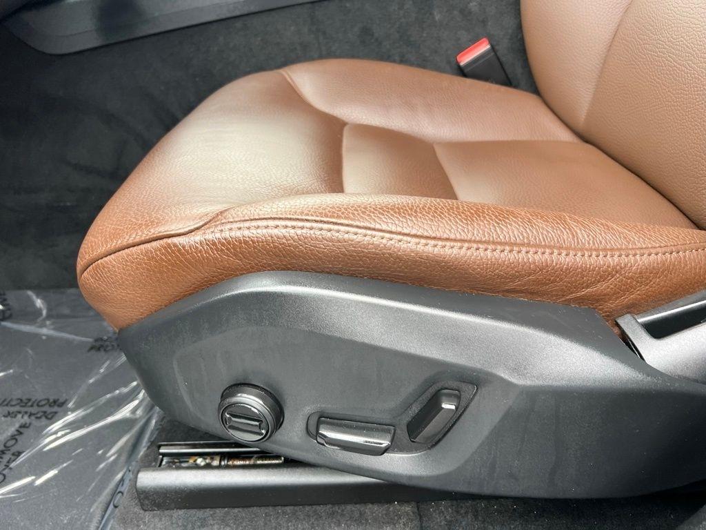 Volvo XC60 B5 Plus Dark AWD 2023