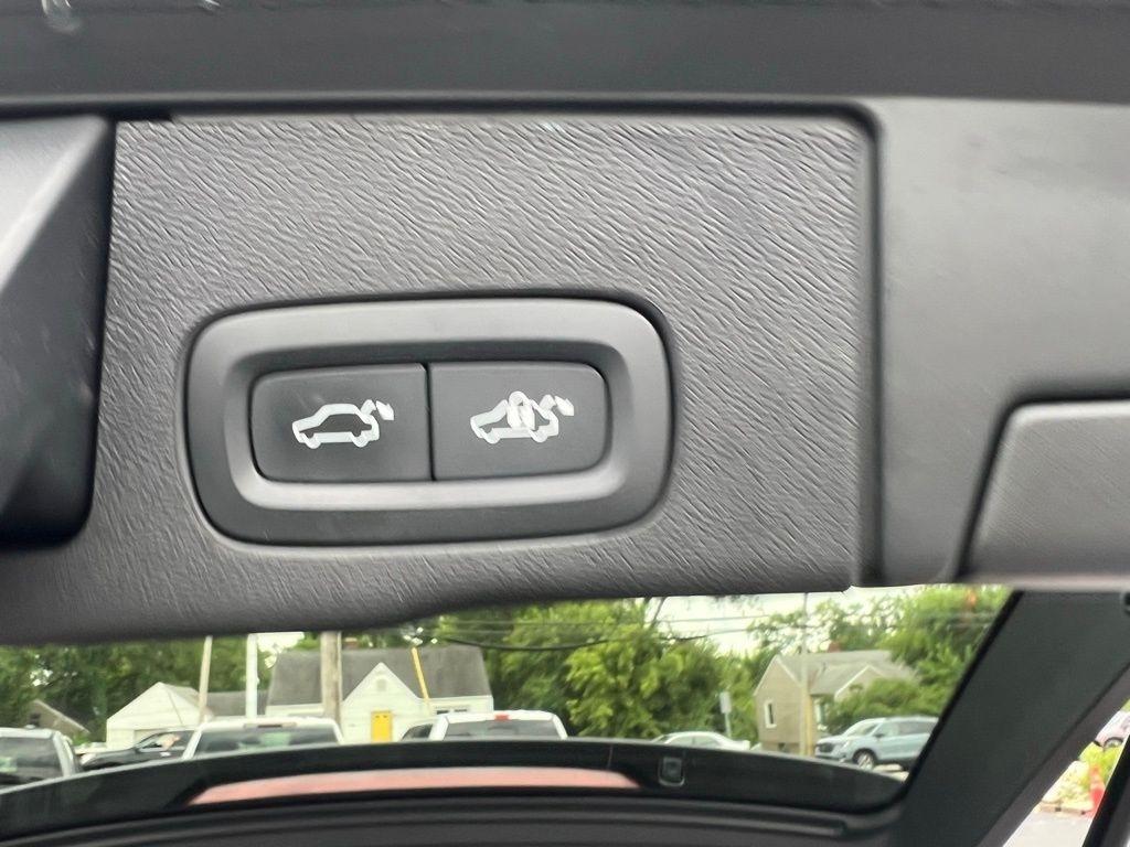 Volvo XC60 B5 Plus Dark AWD 2023