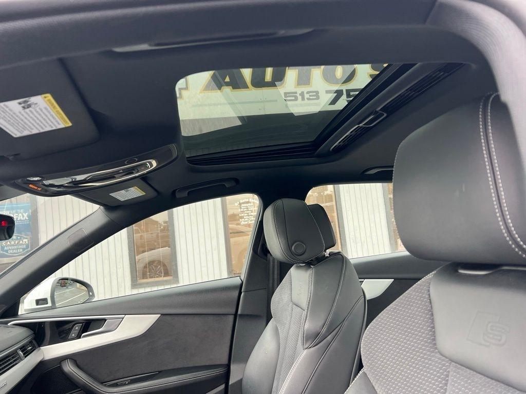 Audi A4 2.0 TFSI Auto Premium Plus quattro AWD 2022