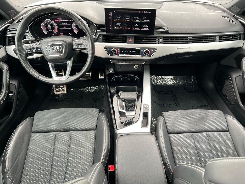 Audi A4 2.0 TFSI Auto Premium Plus quattro AWD 2022