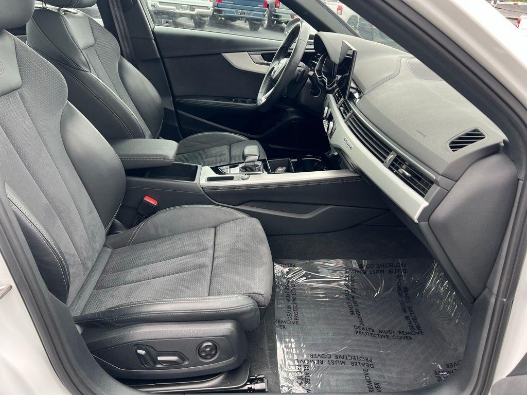 Audi A4 2.0 TFSI Auto Premium Plus quattro AWD 2022