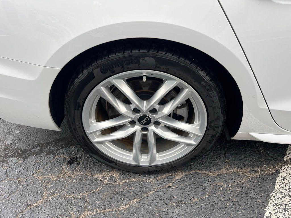 Audi A4 2.0 TFSI Auto Premium Plus quattro AWD 2022