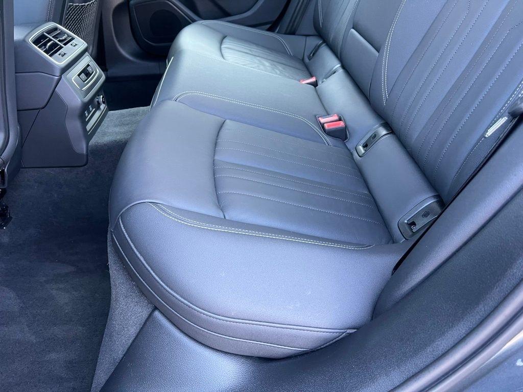 Audi A6 Premium 55 TFSI quattro 2021