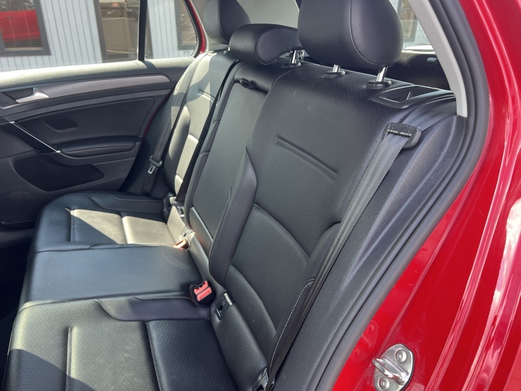 Volkswagen Golf TSI SE 6A 2018 Volkswagen Golf TSI SE 6A 2018