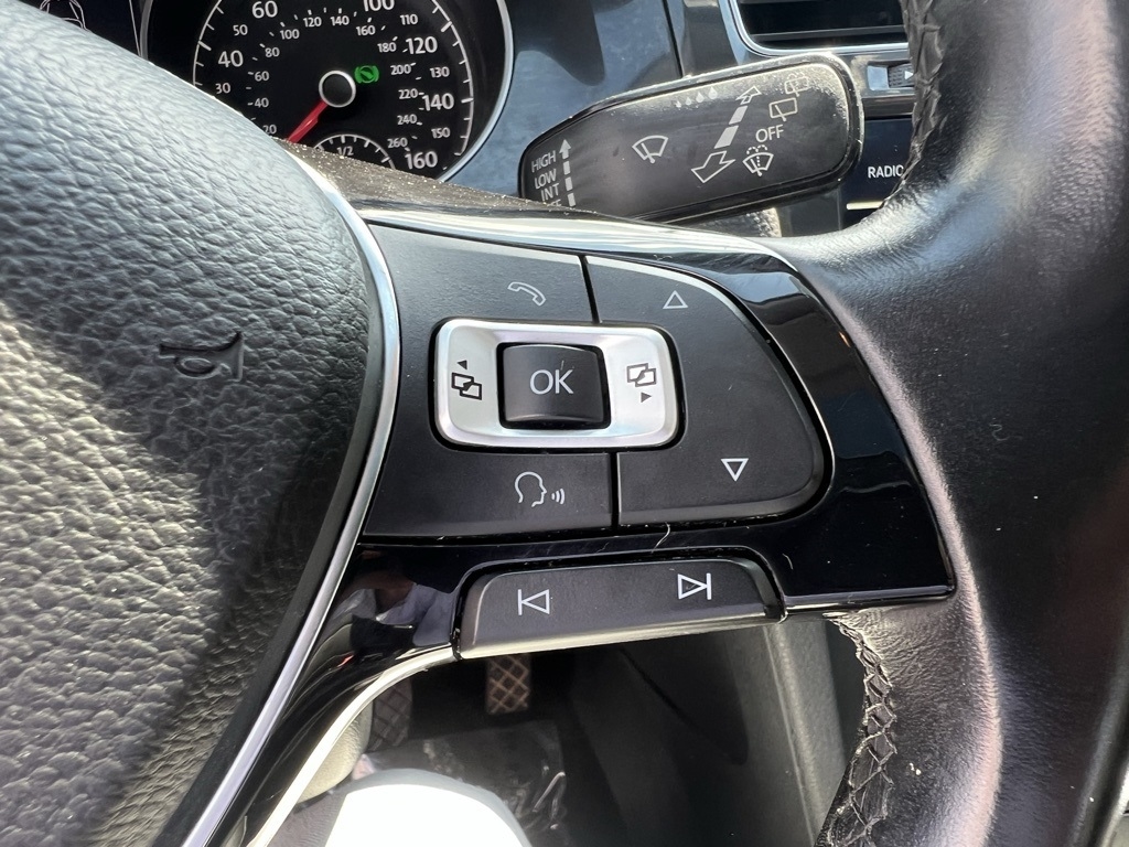 Volkswagen Golf TSI SE 6A 2018 Volkswagen Golf TSI SE 6A 2018