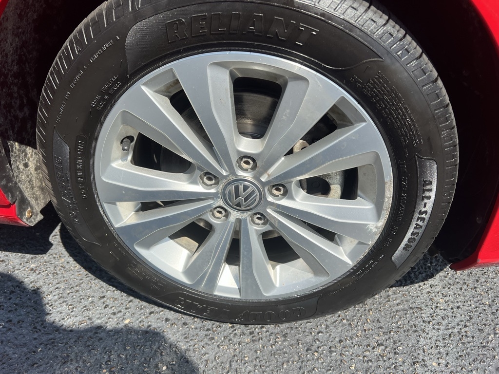 Volkswagen Golf TSI SE 6A 2018 Volkswagen Golf TSI SE 6A 2018