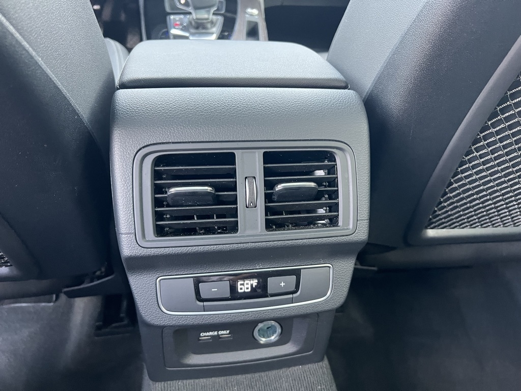 Audi Q5 S line Premium Plus 45 TFSI quattro 2022