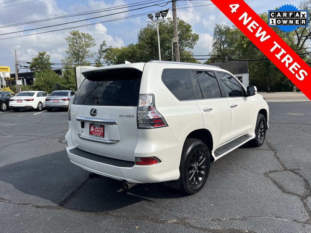 2022 Lexus GX 460 Base photo 3