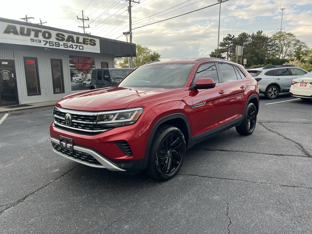 2022 Volkswagen Atlas Cross Sport SE Technology photo 2
