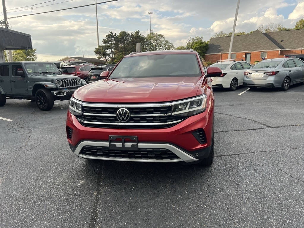 2022 Volkswagen Atlas Cross Sport SE Technology photo 3
