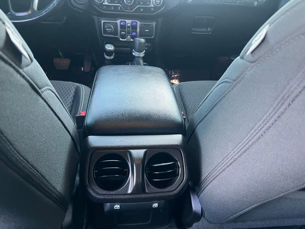 Jeep Wrangler Unlimited Sport 2021