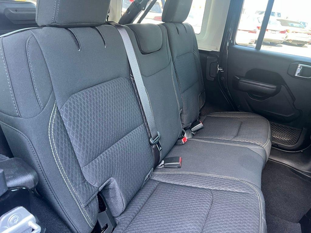 Jeep Wrangler Unlimited Sport 2021