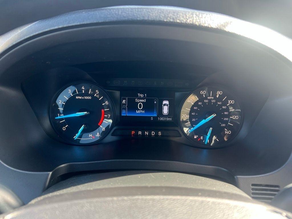 Ford Explorer Base 4WD 2017