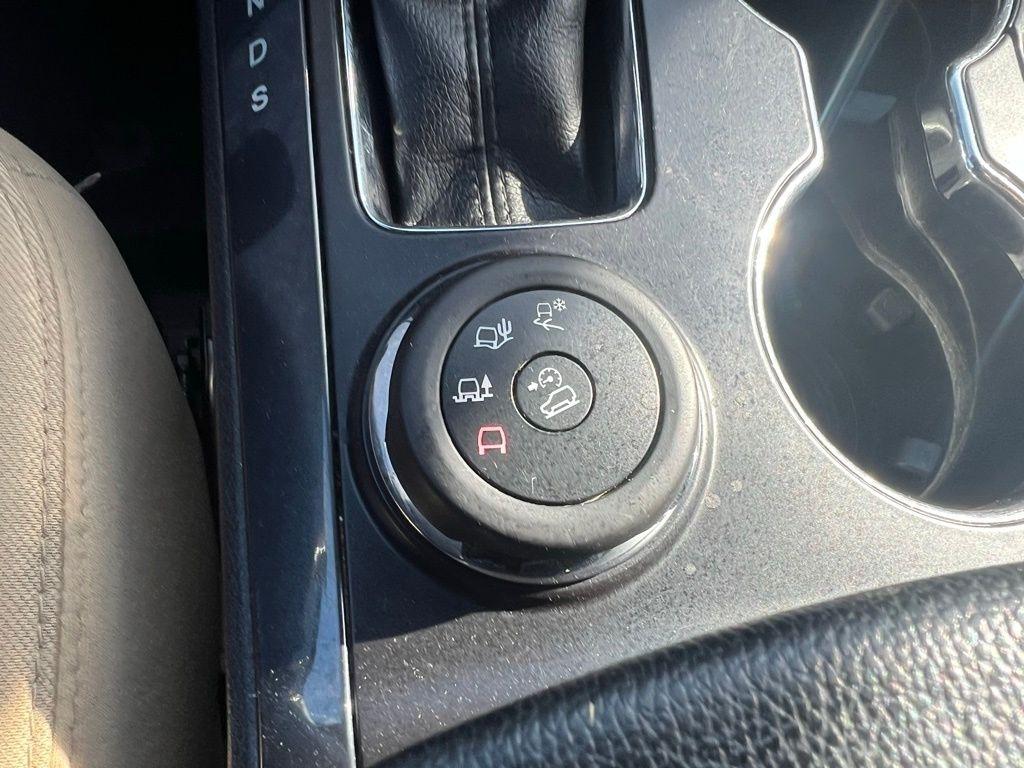 Ford Explorer Base 4WD 2017