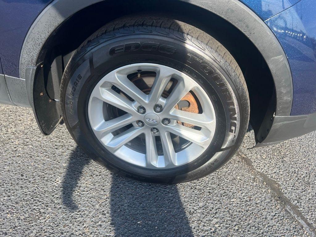 Ford Explorer Base 4WD 2017