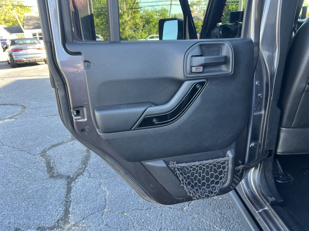 Jeep Wrangler Unlimited Sahara 4WD 2016