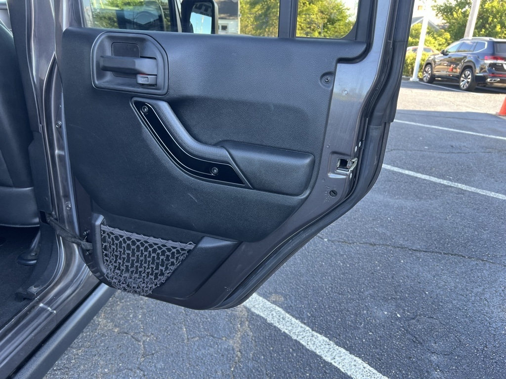 Jeep Wrangler Unlimited Sahara 4WD 2016