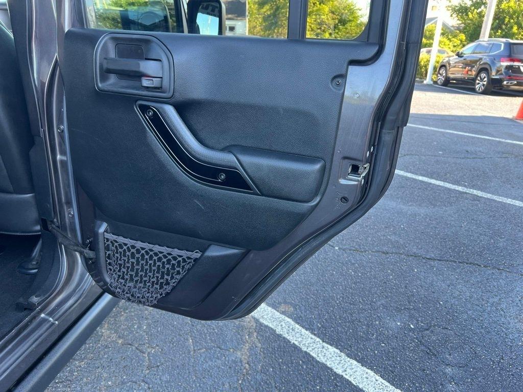 Jeep Wrangler Unlimited Sahara 4WD 2016