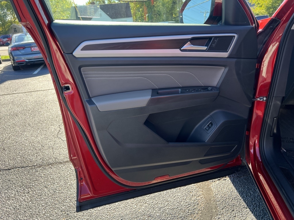 Volkswagen Atlas V6 SE w/Technology 4MOTION 2023 Volkswagen Atlas V6 SE w/Technology 4MOTION 2023