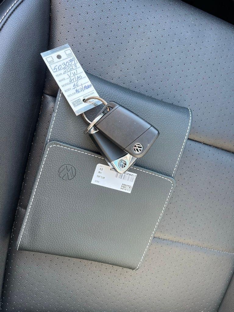 Volkswagen Atlas V6 SE w/Technology 4MOTION 2023